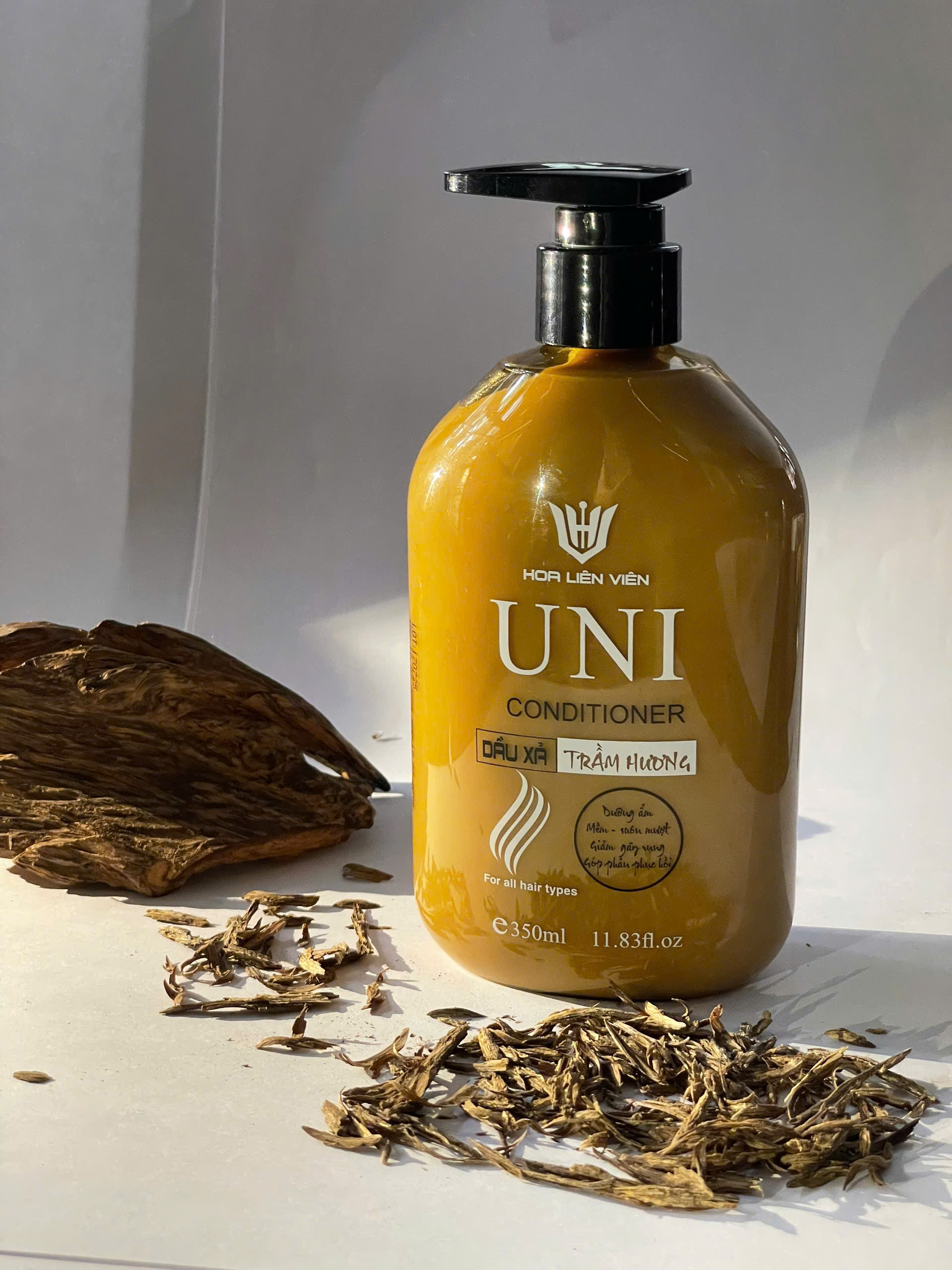 Dầu xả trầm hương UNI CONDITIONER